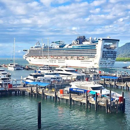 شقة Cairns Waterfront Luxury At Harbourlights المظهر الخارجي الصورة
