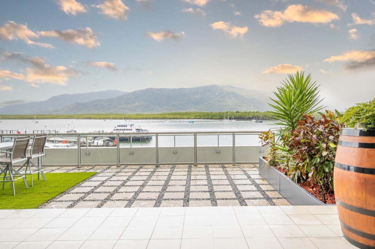 شقة Cairns Waterfront Luxury At Harbourlights المظهر الخارجي الصورة