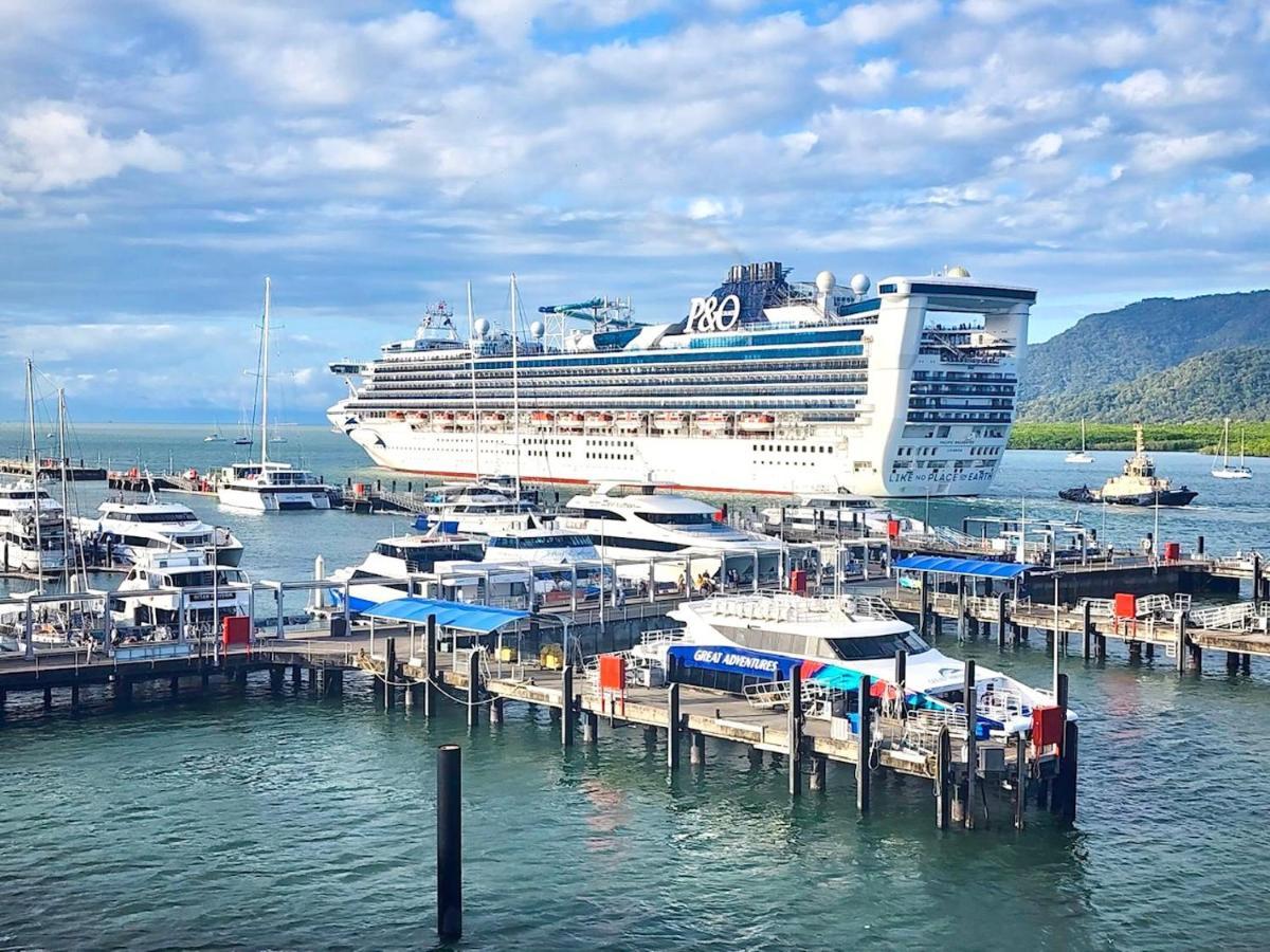 شقة Cairns Waterfront Luxury At Harbourlights المظهر الخارجي الصورة